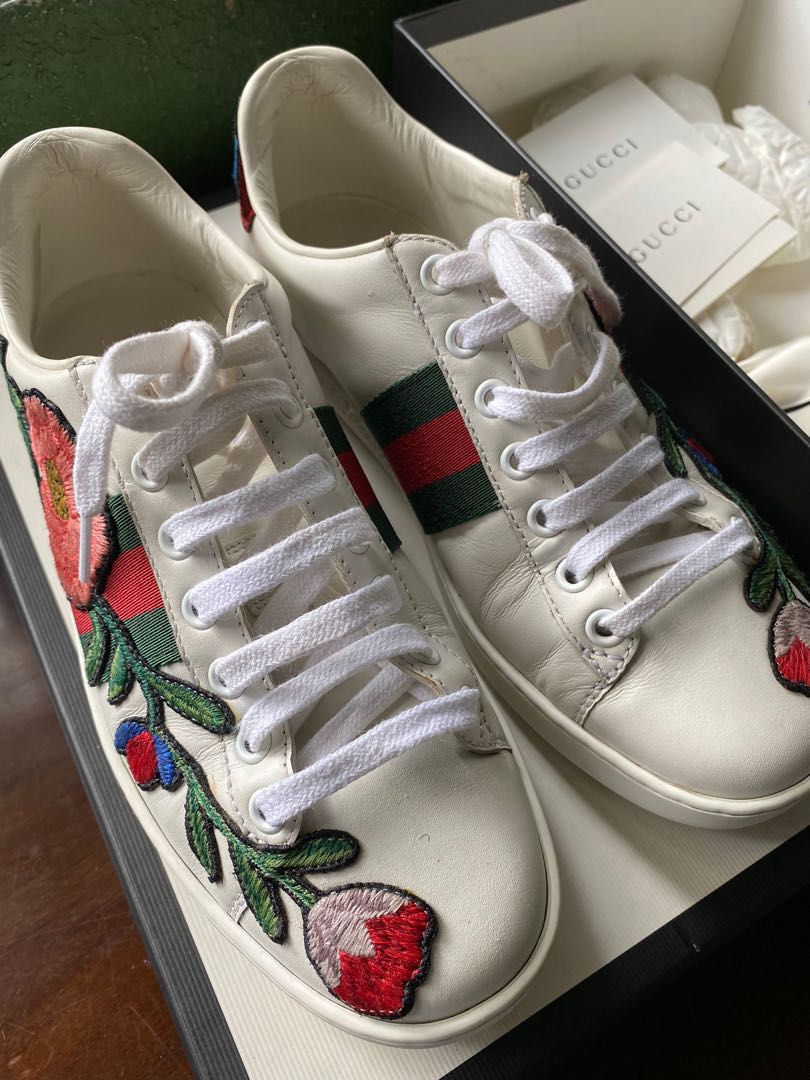 Gucci ace cheap floral sneakers