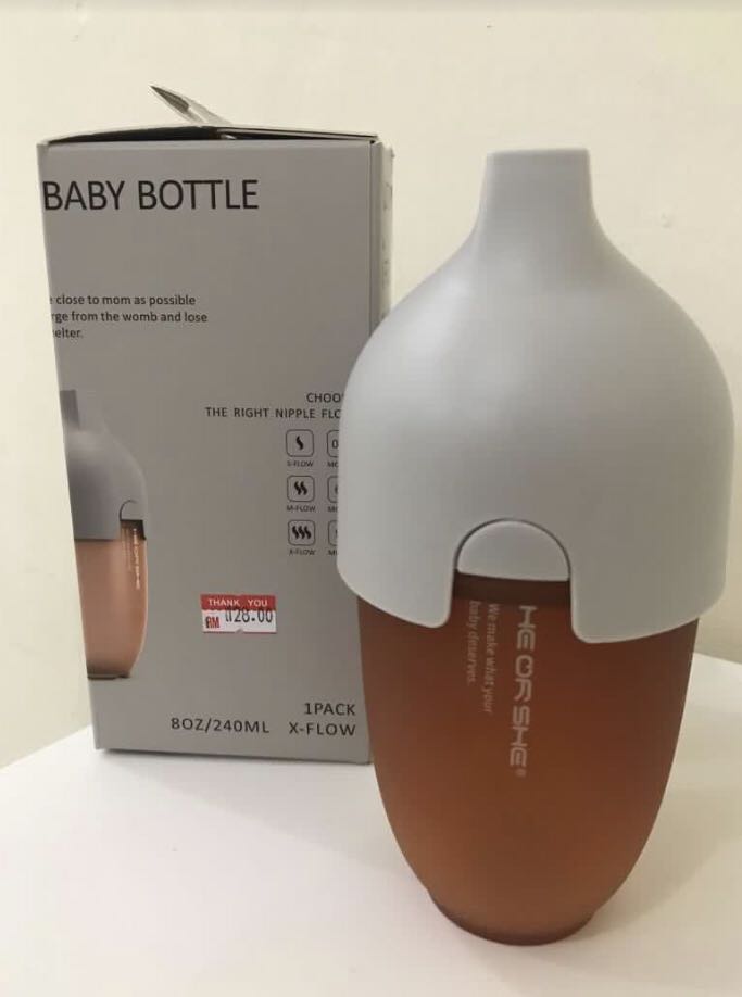 He Or She Baby Bottle Babies Kids Nursing Feeding On Carousell
