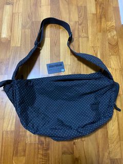 (Category: ) located in . Submitted by linjian92 (Listing ID 1069869435, Image 1). Description: .