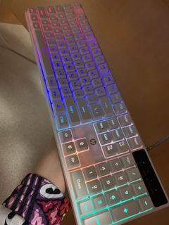 （分類：）位於 。 由 cinnamoroll90 提交（商品編號 1069826702，圖片 1）。簡介： 。