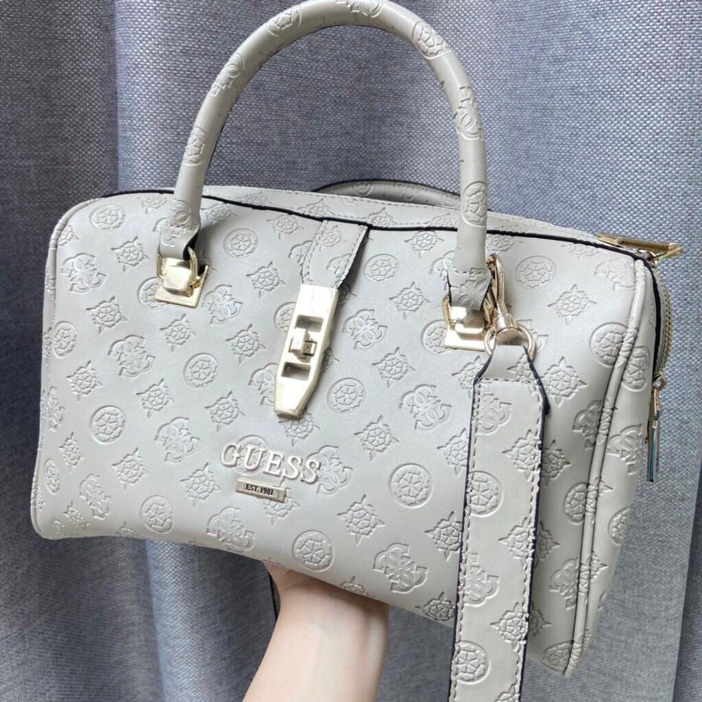 Guess bowling bag outlet