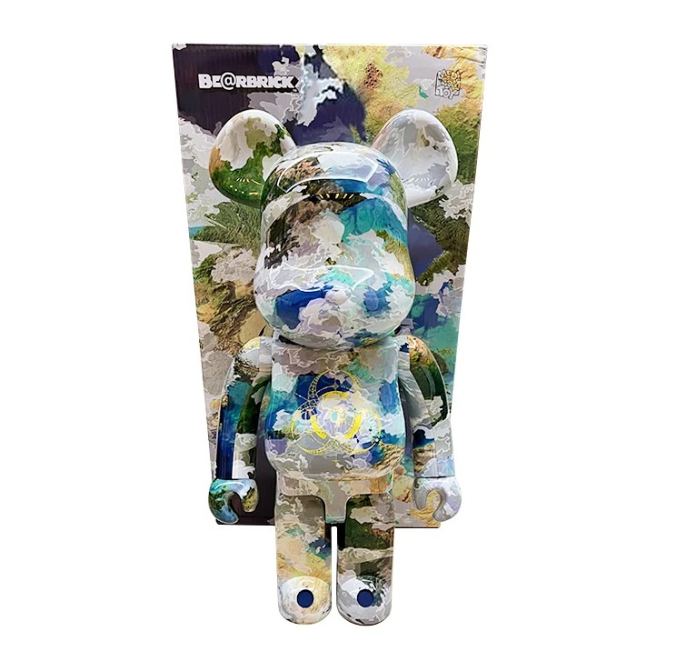 Medicom Toy Innersect Earth 1000% Bearbrick Be@rbrick Collectible 