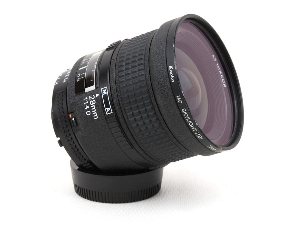 七種武器之碧玉刀】NIKON/尼康AF NIKKOR 28mm F/1.4 D 美品百變妖刀帶