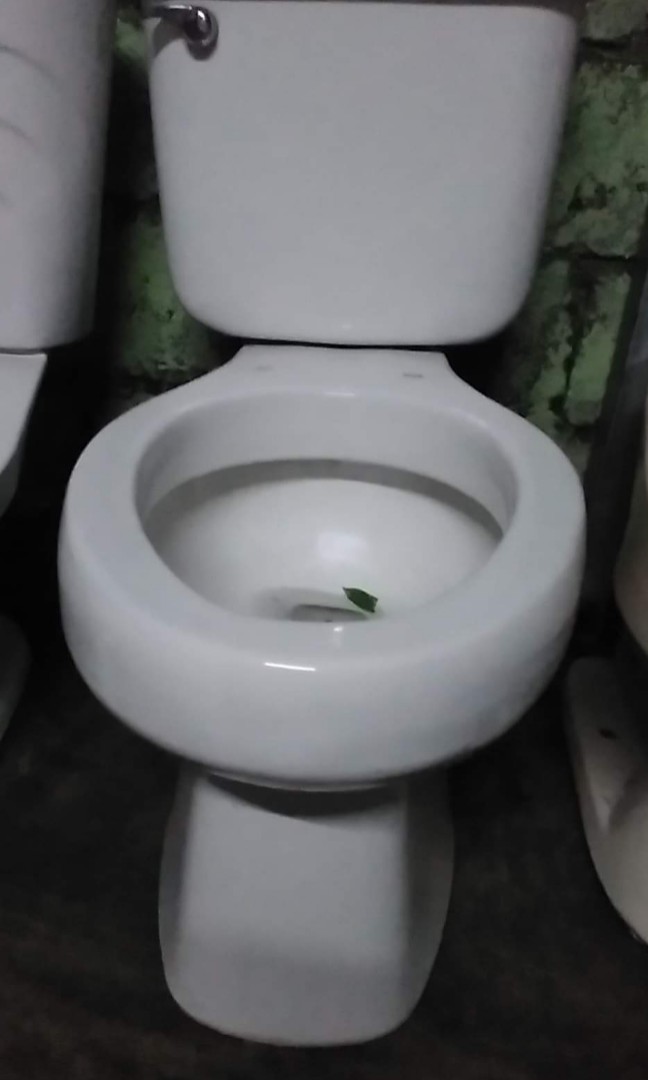 On Hand 2nd Hand Toilet Bowl and Lavatory, Furniture & Home Living