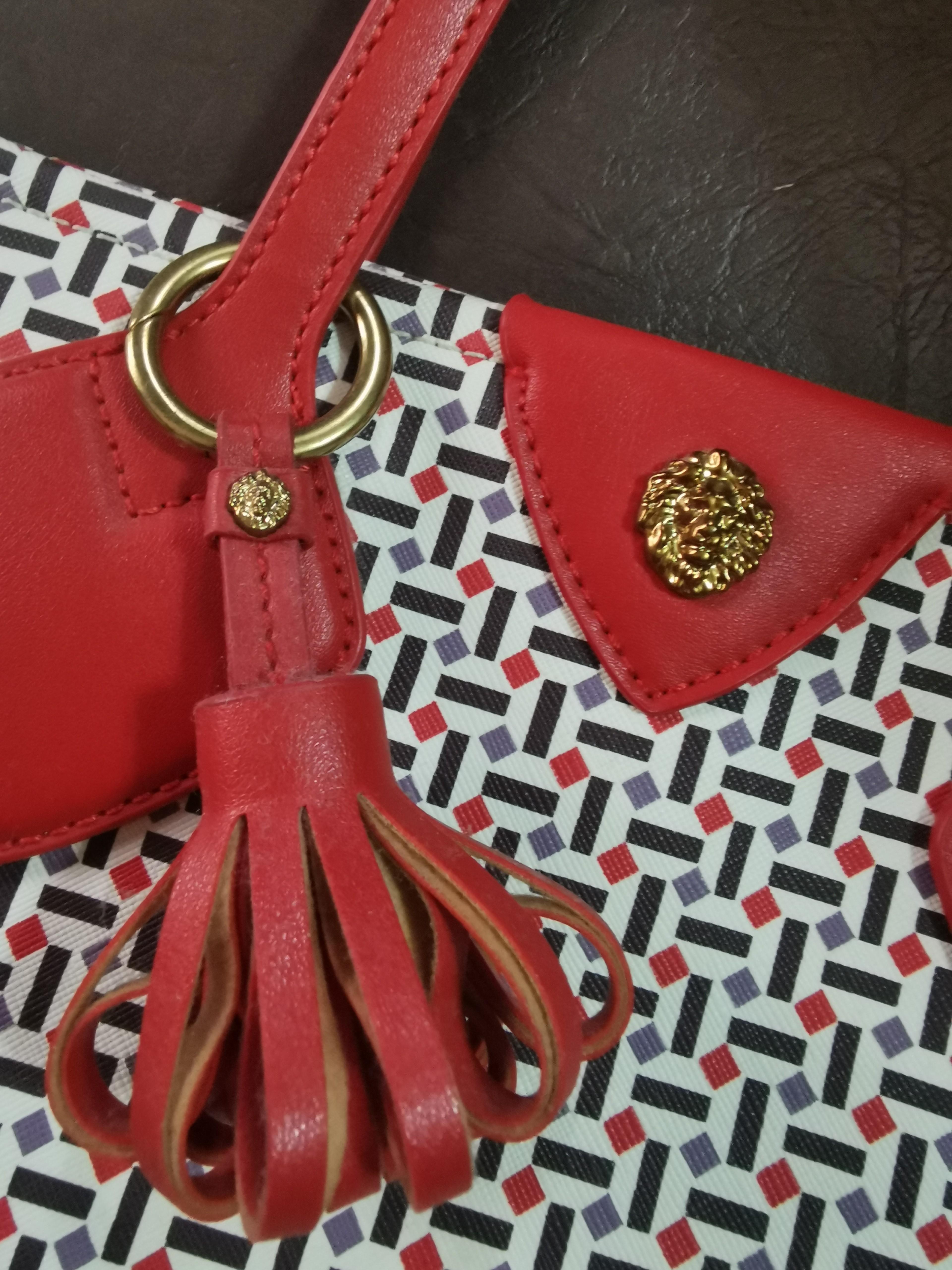 Original Anne Klein handbag with leather straps (Category: Purses & Pouches) located in Antipolo. Submitted by G3AAA (Listing ID 1069710325, Image 3). Description: Used only once. Bought online. RFS is to free up closet space..