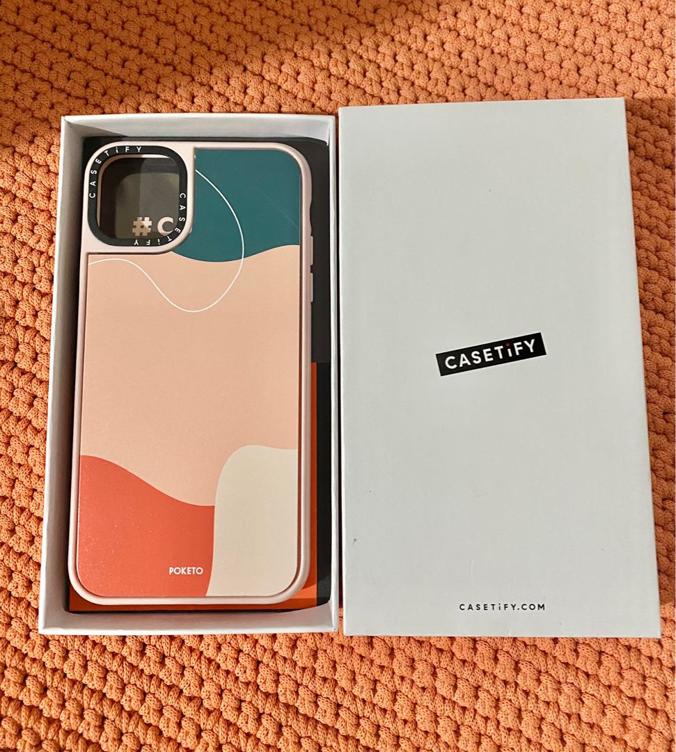 Poketo casetify