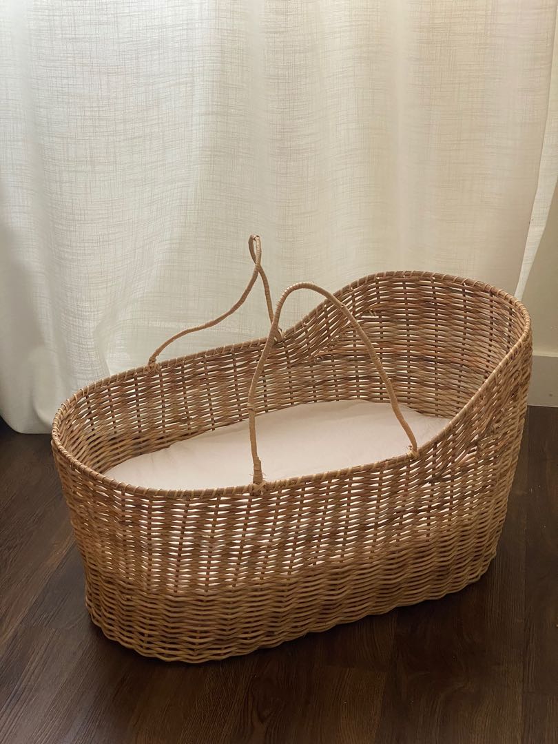 Rattan Moses Basket, Furniture & Home Living, Home Improvement & Organization, Laundry Baskets