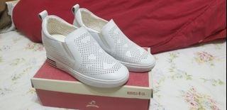 由 bebinca (刊登 ID 1069781959，圖片 1) 提交，位於 的 (類別：)，說明：。