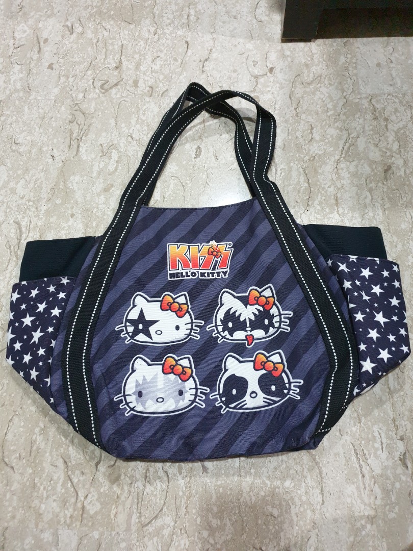 Hello kitty kiss bag on sale