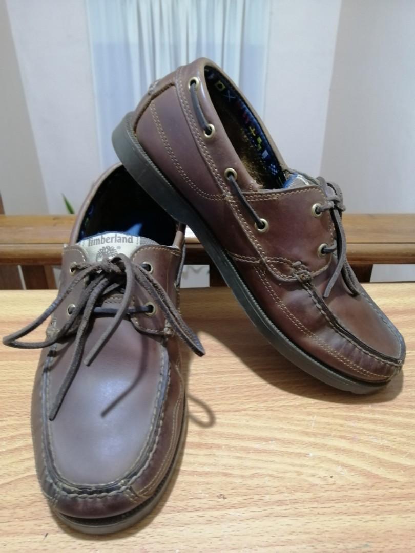 mens deck shoes size 10