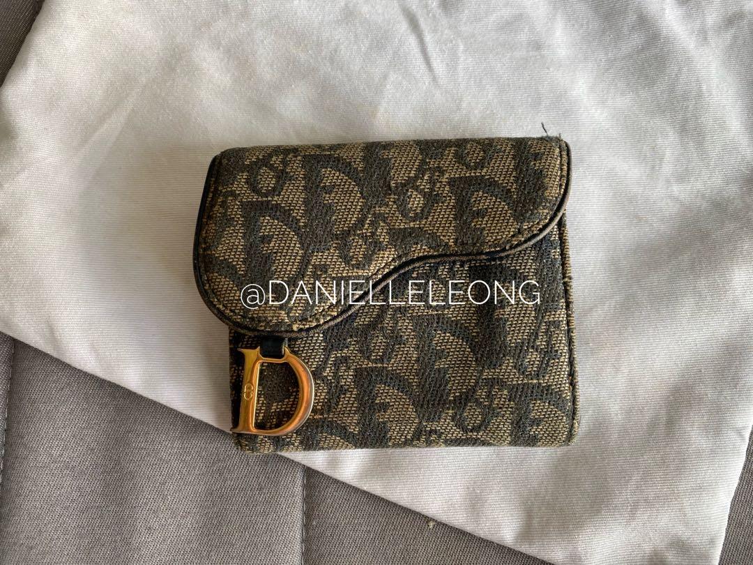 Dior wallet store monogram