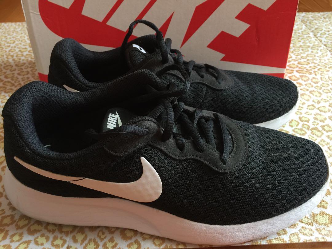 Nike online tanjun 23.5