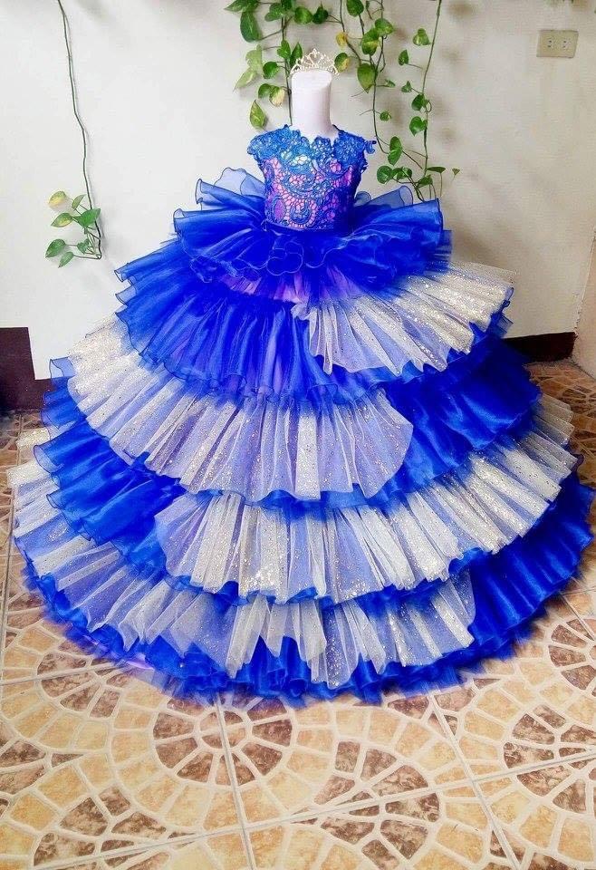 7 sal ke bacchon ka gown