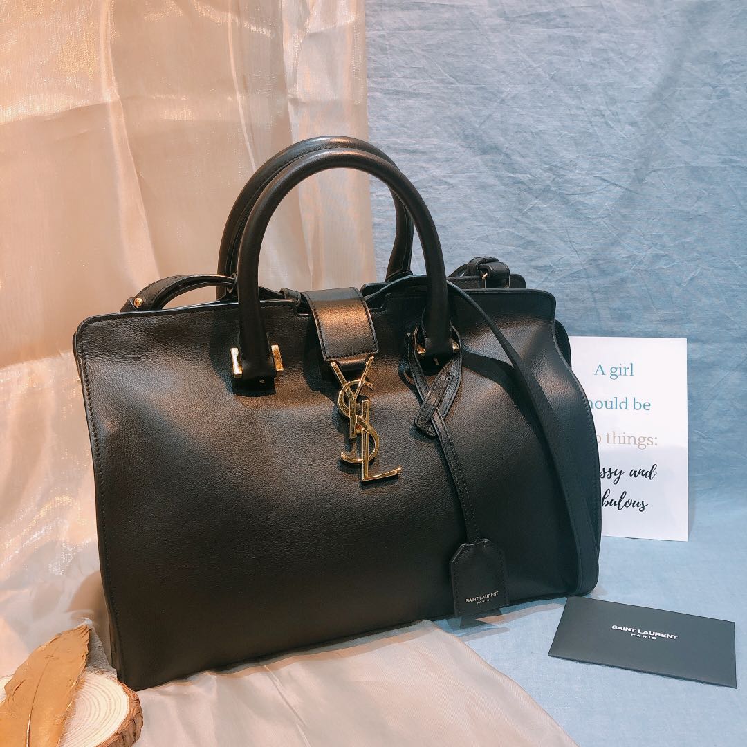 95新YSL Cabas Small Bag Black, 女裝, 手袋及銀包, 長銀包- Carousell