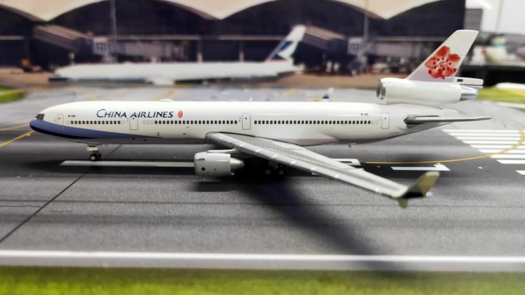 飛機模型JC Wings 1:400 中華航空CAL MD-11 B-153 旺角先達廣場