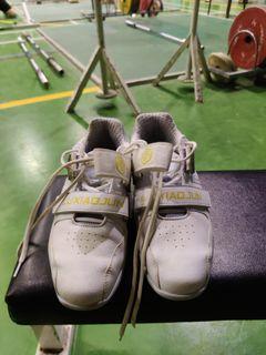 weightlifting shoes near me