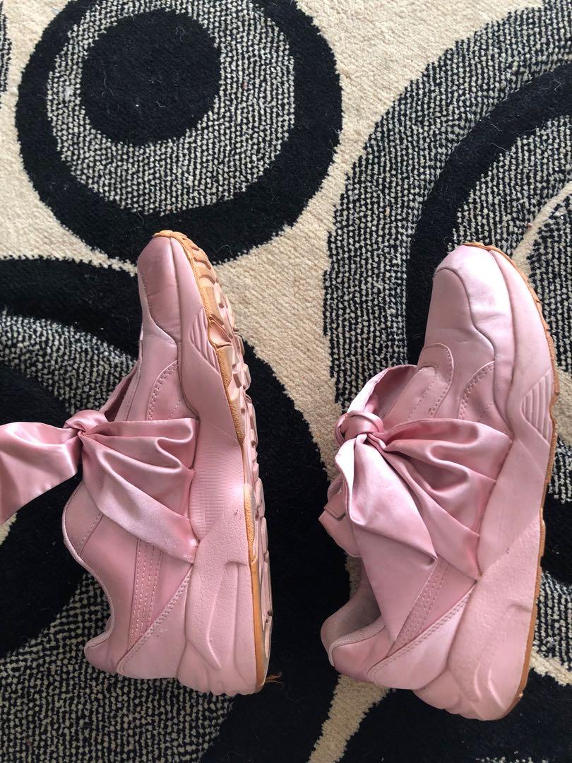 Authentic Puma X Rihanna Fenty Bow, Women's Fashion, Footwear, Sneakers on Carousell Authentic Puma X Rihanna Fenty Bow, Women'S Fashion, Footwear, Sneakers On Carousell
