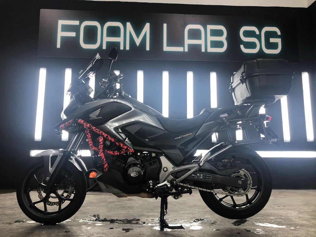 Bike detailing Yishun, Motorcycles, Motorcycle Accessories on Carousell