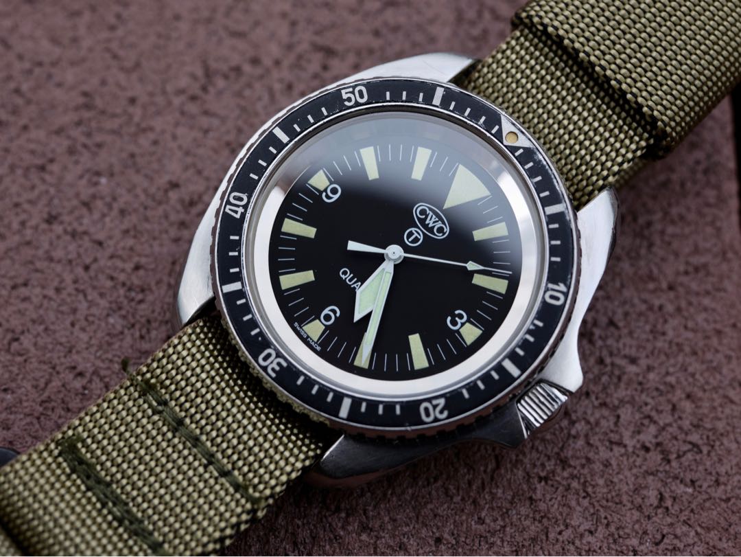 Cwc mechanical watch store
