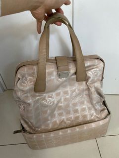 （分類：）位於 。 由 anitamuii 提交（商品編號 1069899742，圖片 1）。簡介： 。