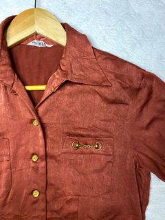 (Category: ) located in . Submitted by ezzatywardrobe (Listing ID 1070026981, Image 1). Description: .