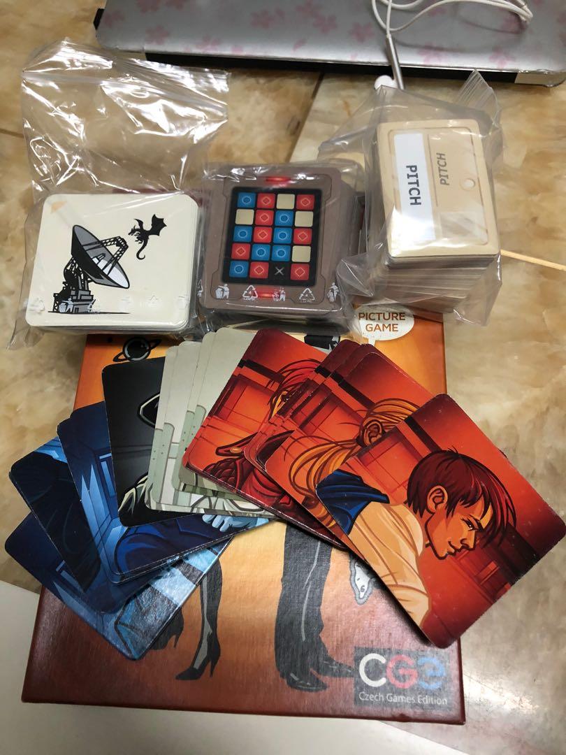 Code names pictures （分類：其他周邊）位於 Hong Kong。 由 sheldonlkf 提交（商品編號 1069895570，圖片 2）。簡介： 9成9新 買返來淨係打開過一次來睇 未玩過 綠色線交收優先。