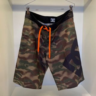 (Category: ) located in . Submitted by seektrends (Listing ID 1070072045, Image 1). Description: .