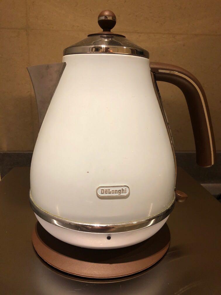Delonghi icona vintage electric kettle 1.7L, Home Appliances
