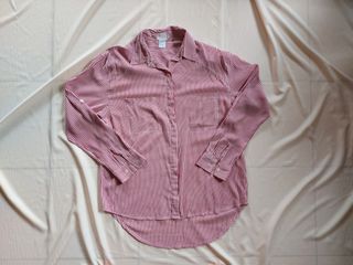 (Kategori: ) berada di . Dikirim oleh emptythewardrobe (ID iklan 1069915021, Gambar 1). Deskripsi: .