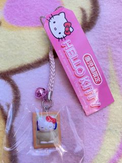 （分類：）位於 。 由 jploverjp 提交（商品編號 1069926780，圖片 1）。簡介： 。