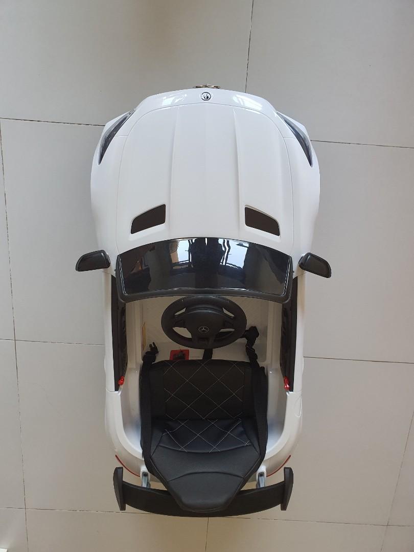 Mercedes benz electric Car, Babies & Kids, Toys & Walkers on Carousell