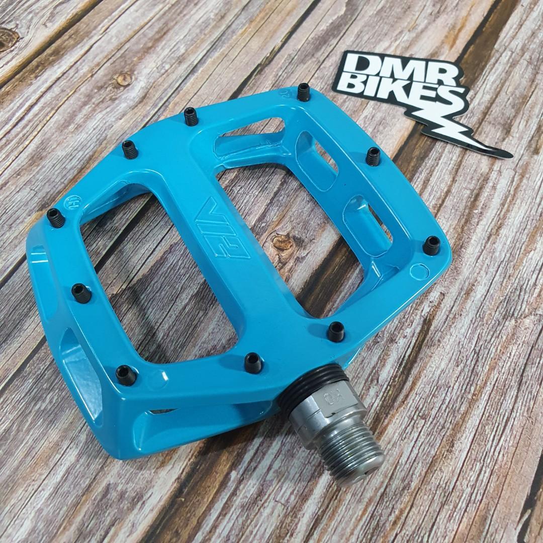Dmr v12 blue clearance