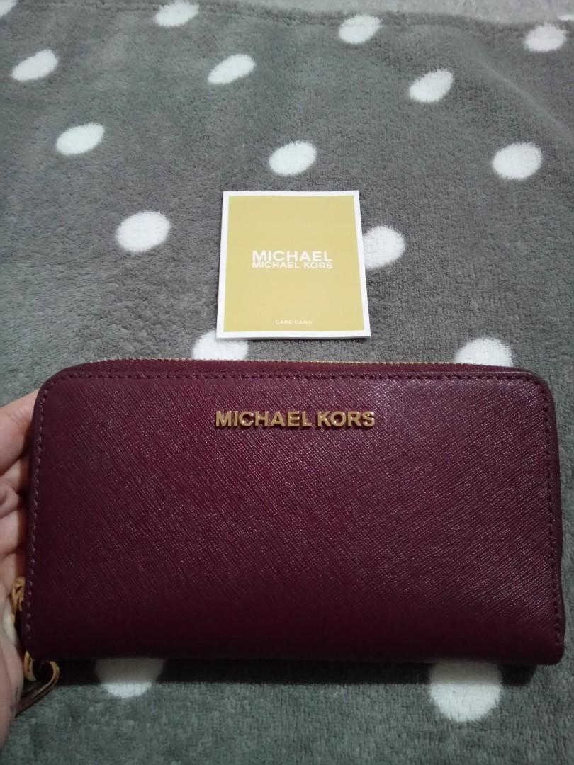Michael kors wallet maroon store