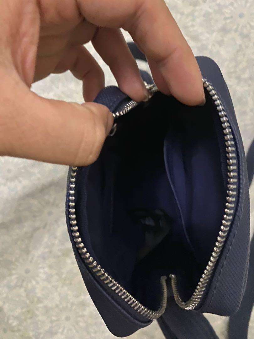 Lacoste Men's Classic Petit Piqu Vertical Zip Bag