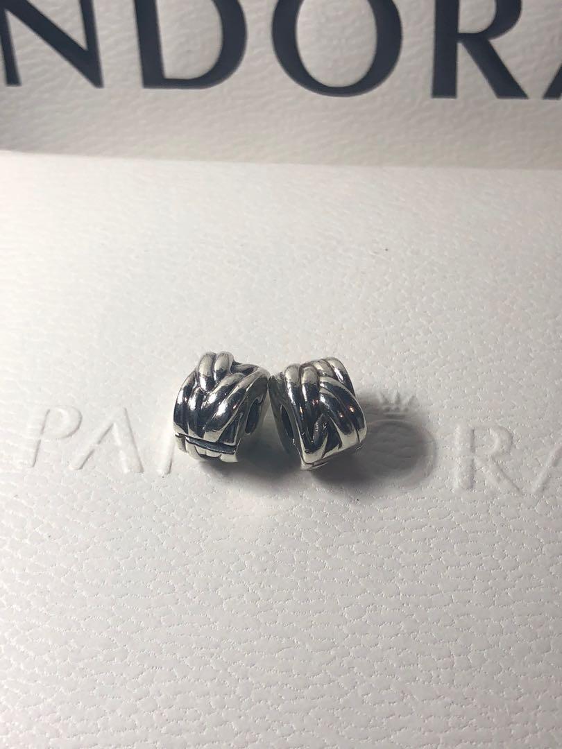 Pandora clip charms (Category: Charms) located in Quezon City. Submitted by tina.0427 (Listing ID 1070085125, Image 1). Description: Original looks new.
