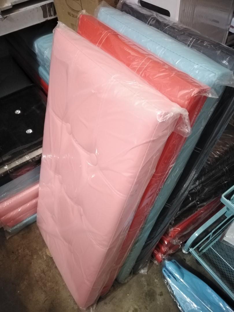 Plain Colored Storage Sofa Box (Category: Storage Boxes & Baskets) located in Manila. Submitted by acinad_ (Listing ID 1069251813, Image 3). Description: Storage Sofa Box For shipping: - Grab Delivery - LalaMove - Angkas Message for inquiries!.