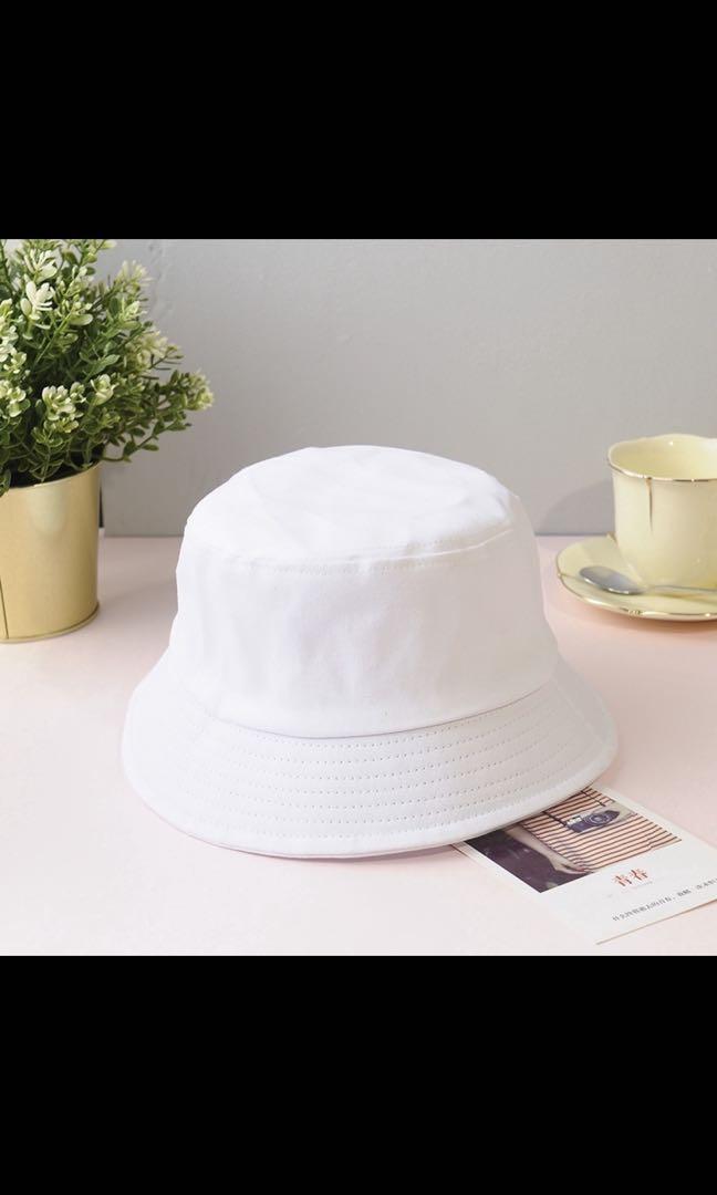 plain white bucket hat, Women's Fashion, Watches & Accessories, Hats & Beanies on Carousell
