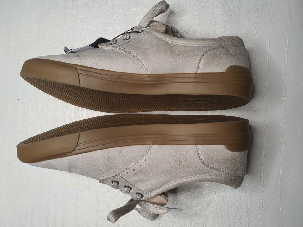 pull and bear beige boots