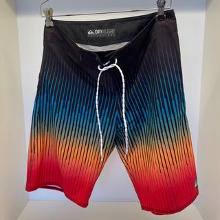 (Category: ) located in . Submitted by seektrends (Listing ID 1070071800, Image 1). Description: .