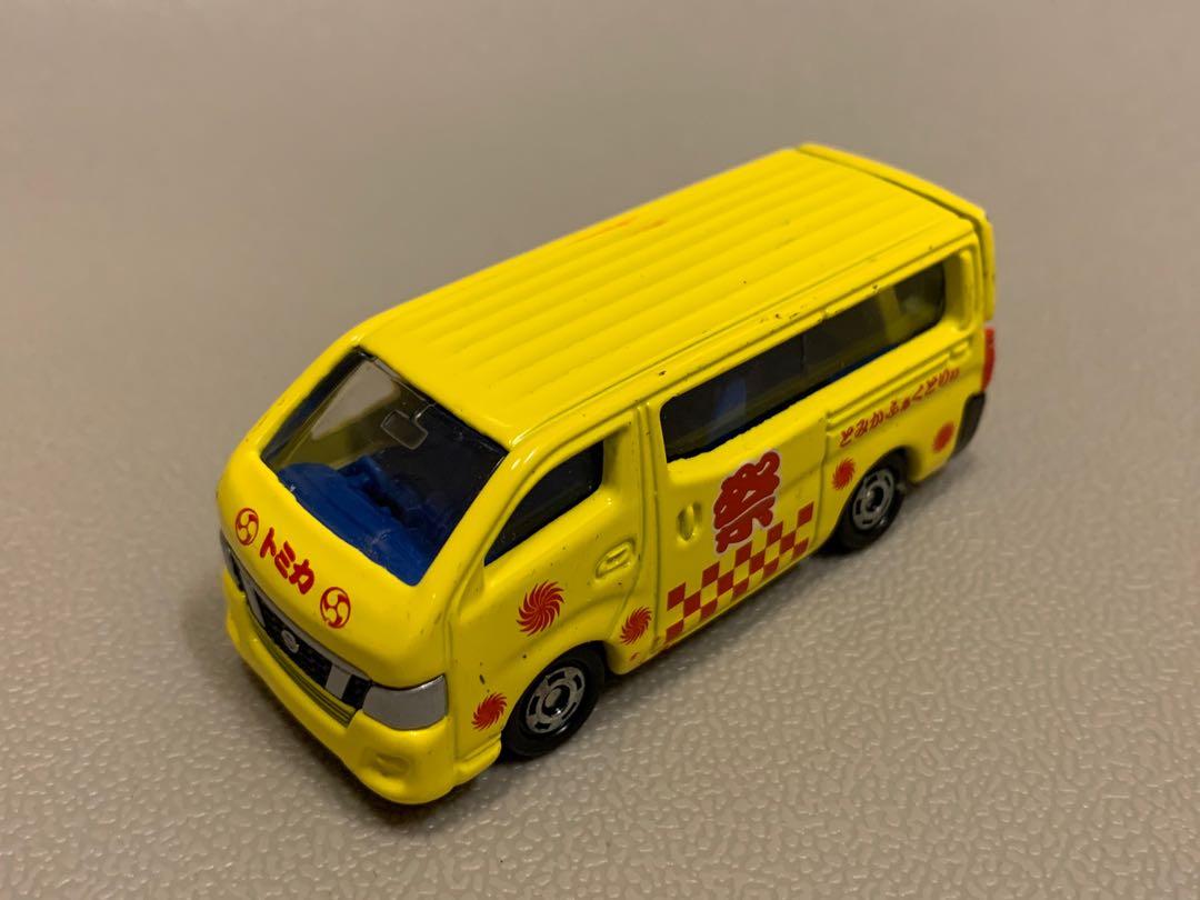 Takara Tomy Tomica No 105 Nissan Nv350 Caravan 玩具 遊戲類 玩具 Carousell