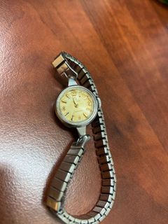 (Category: ) located in . Submitted by benjisuperstore (Listing ID 1069949802, Image 1). Description: .