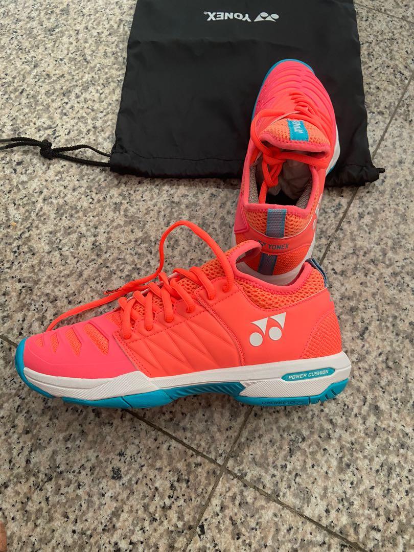 non marking tennis shoes