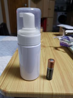 （分類：）位於 。 由 jasmine.lu28 提交（商品編號 1070242744，圖片 1）。簡介： 。