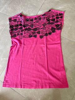 💕鮮粉紅色綿質黑色暗閃蝴蝶結🎀 black & little sparkling Ribbon bow cotton sharp pink long tee 長身T 恤衫64196494295298110