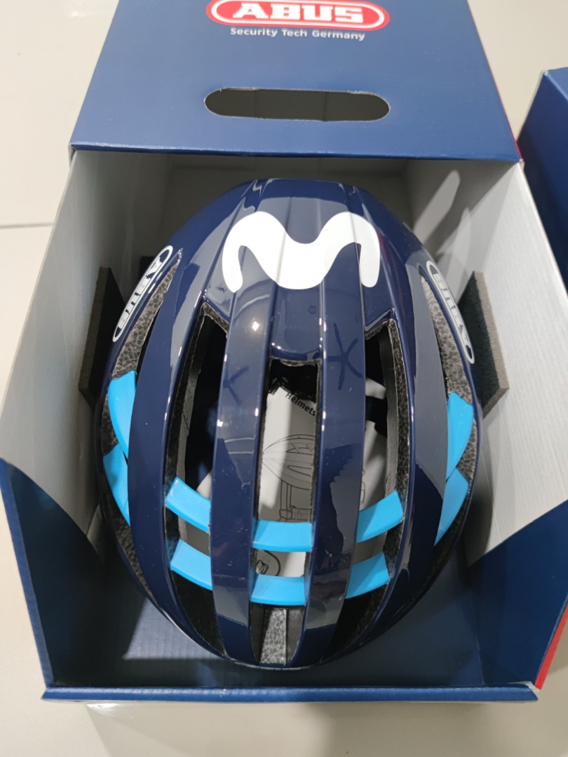 abus aventor movistar team road helmet