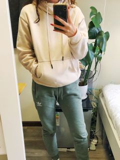 （分類：）位於 。 由 lu9635 提交（商品編號 1070287134，圖片 1）。簡介： 。