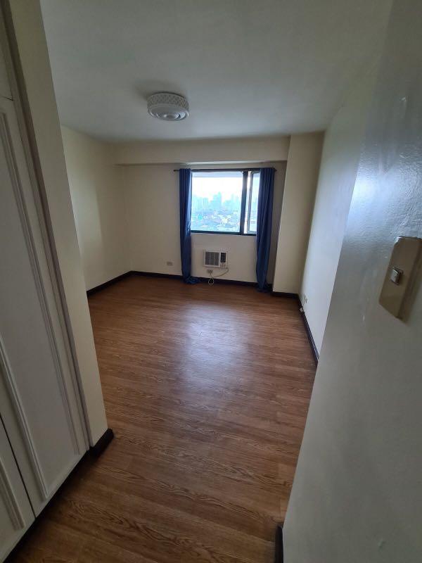 Antel Seaview Towers Pasay (for RENT/ SALE) w/ parking, Property