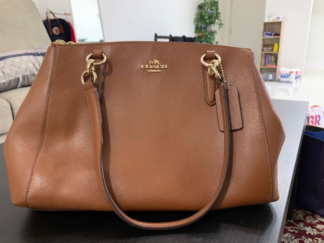 Meet the TikToker Giving New Life to Vintage Coach Bags