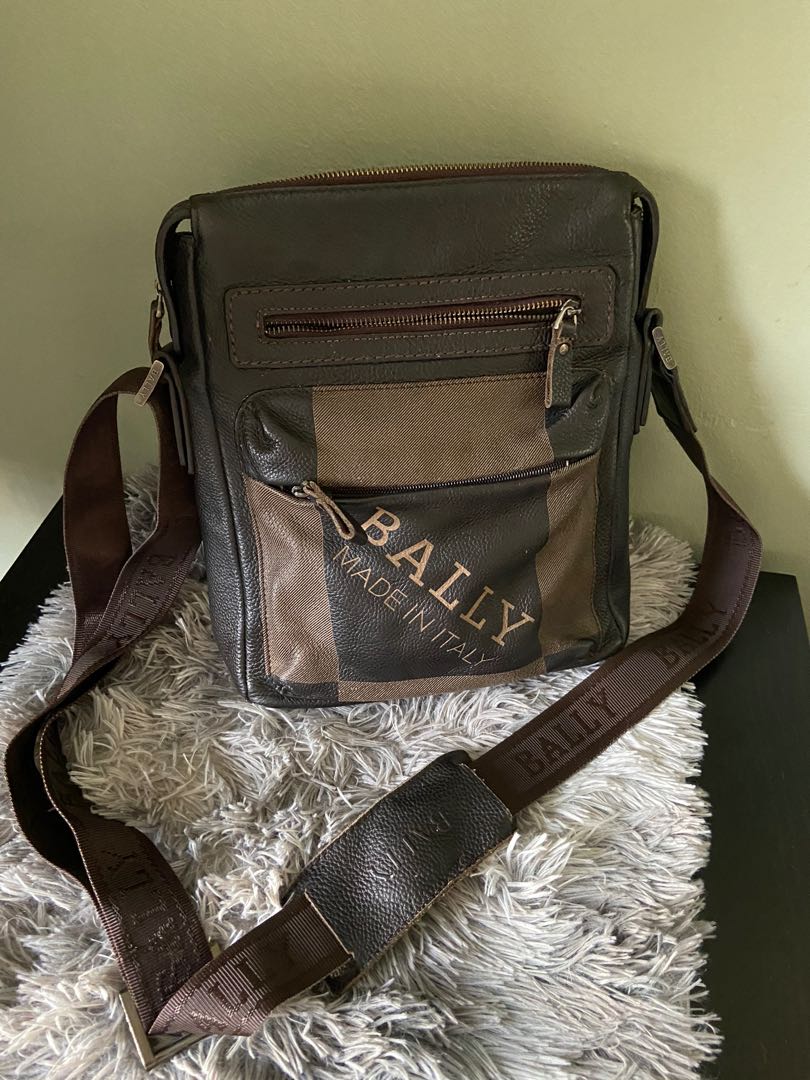 Bally sling outlet