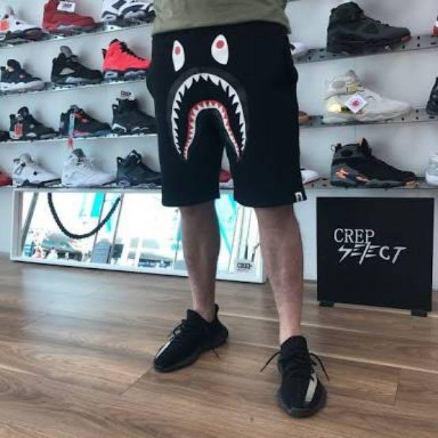 Bape Shark Camo Pocket Sweat Shorts XL Men s Fashion Bottoms